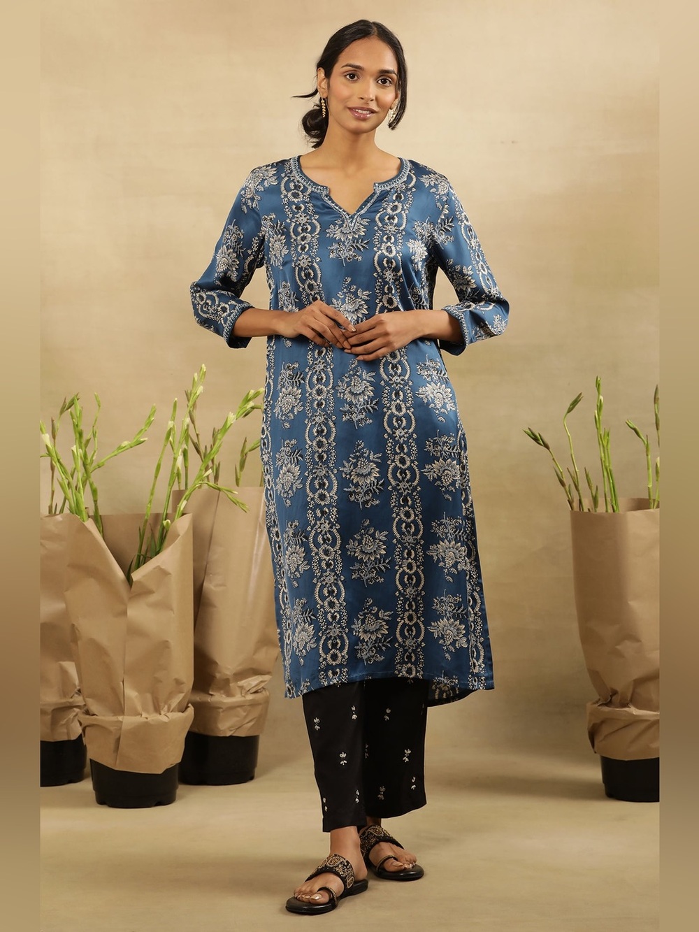 NWT Folksong Blue Floral Ajrakh Kurta In Lustrous Satin